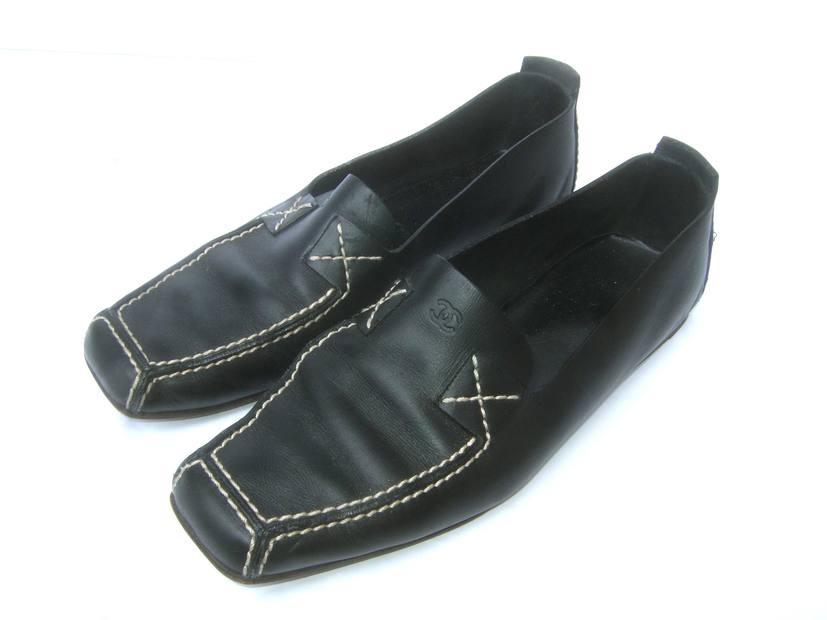 Chanel Black Leather Slip On Italian Low Heel Flats Size 38.5 c 1990s 1