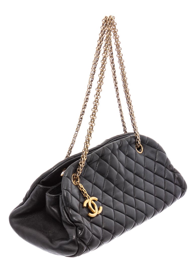 Chanel Classic Medium Double Flap Shoulder Bag Black