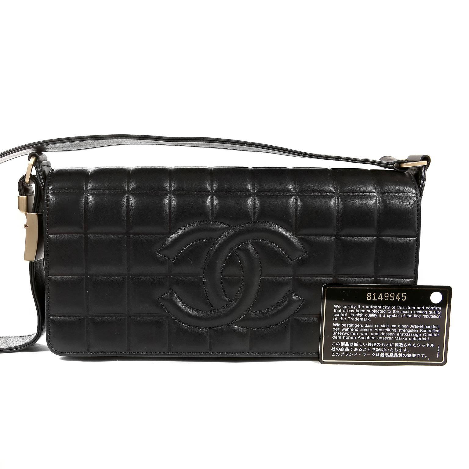 Chanel Black Leather Square Quilted Day Bag 10