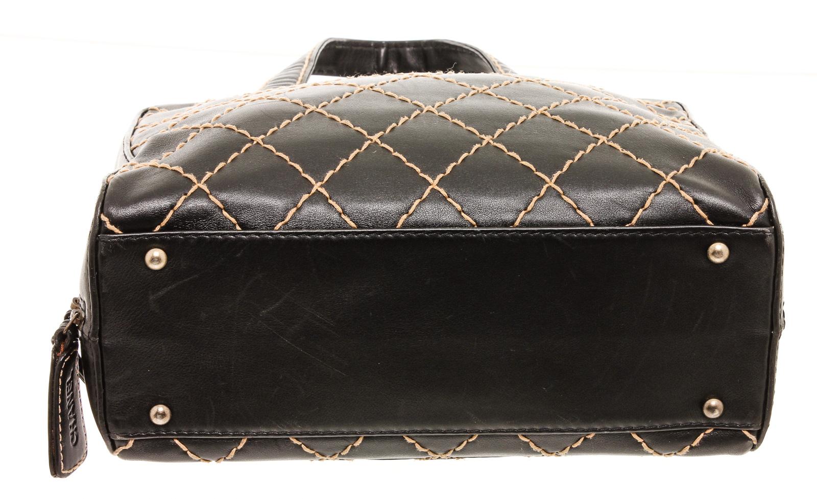 Chanel Black Leather Surpique Bowler Bag In Good Condition In Irvine, CA