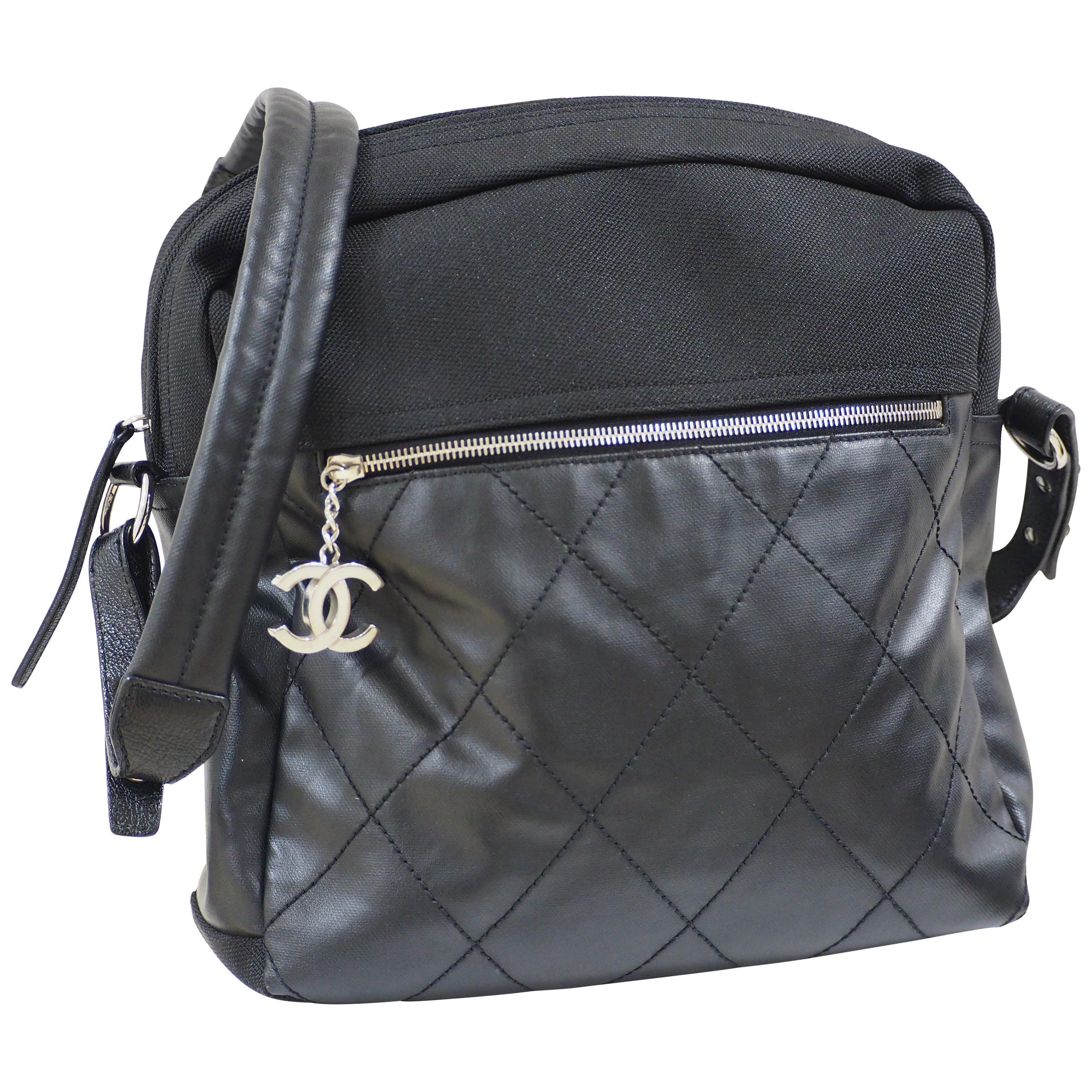 Chanel black leather textile shoulder bag / backpack For Sale