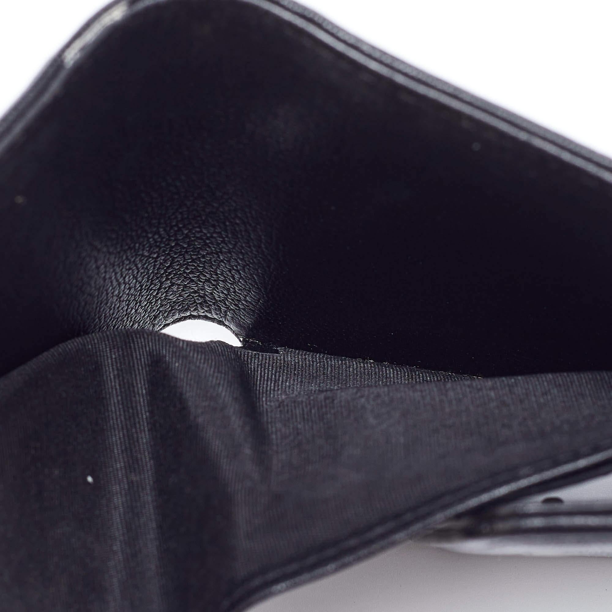 Women's Chanel Black Leather Timeless CC Flap Trifold Wallet For Sale