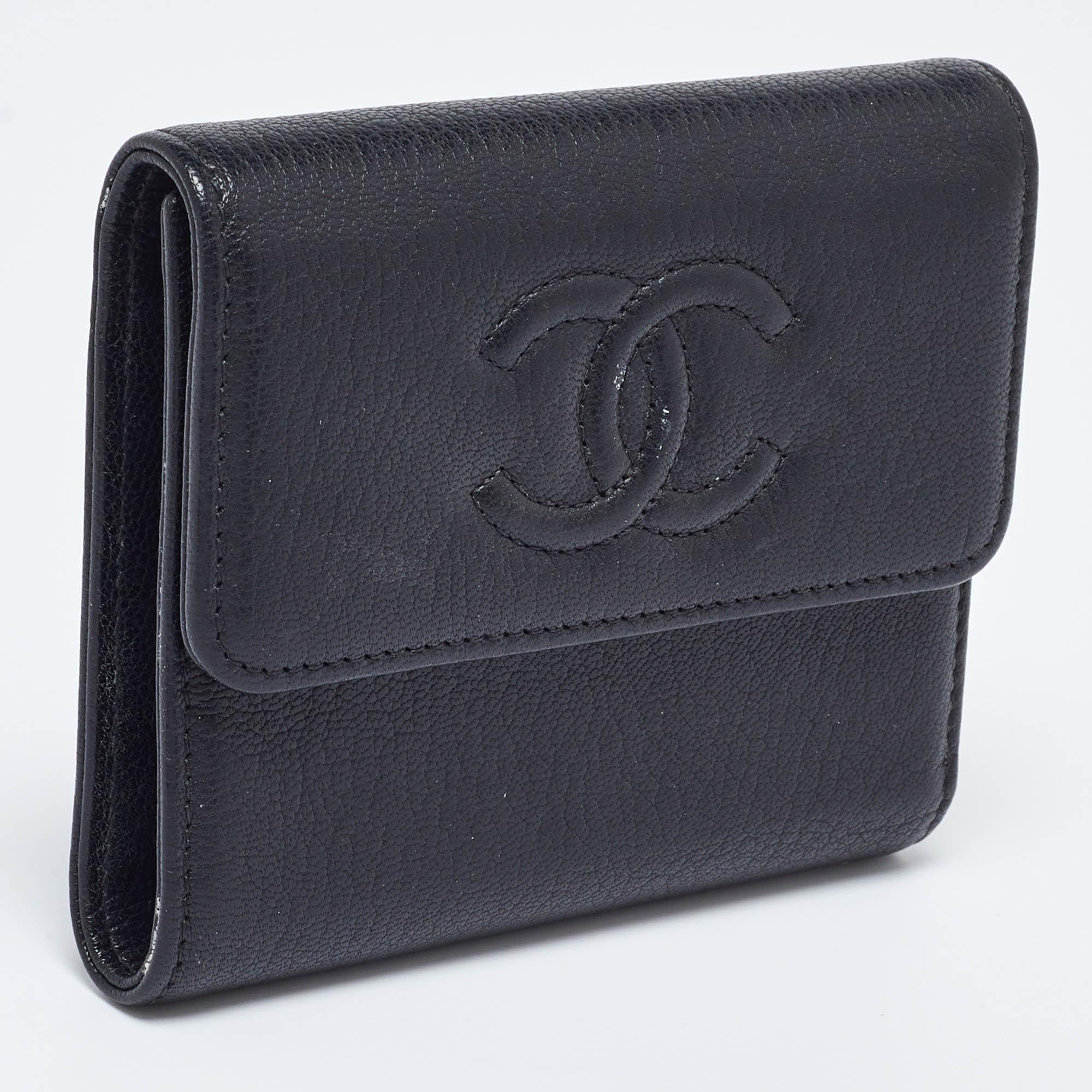 Chanel Black Leather Timeless CC Flap Trifold Wallet For Sale 1