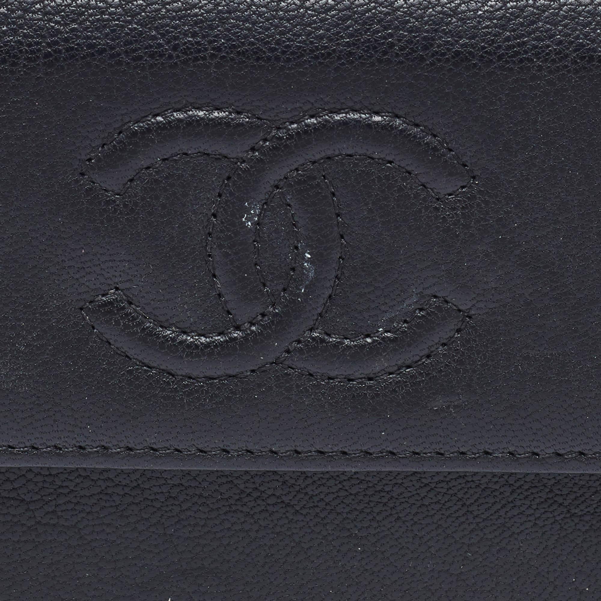 Chanel Black Leather Timeless CC Flap Trifold Wallet For Sale 3