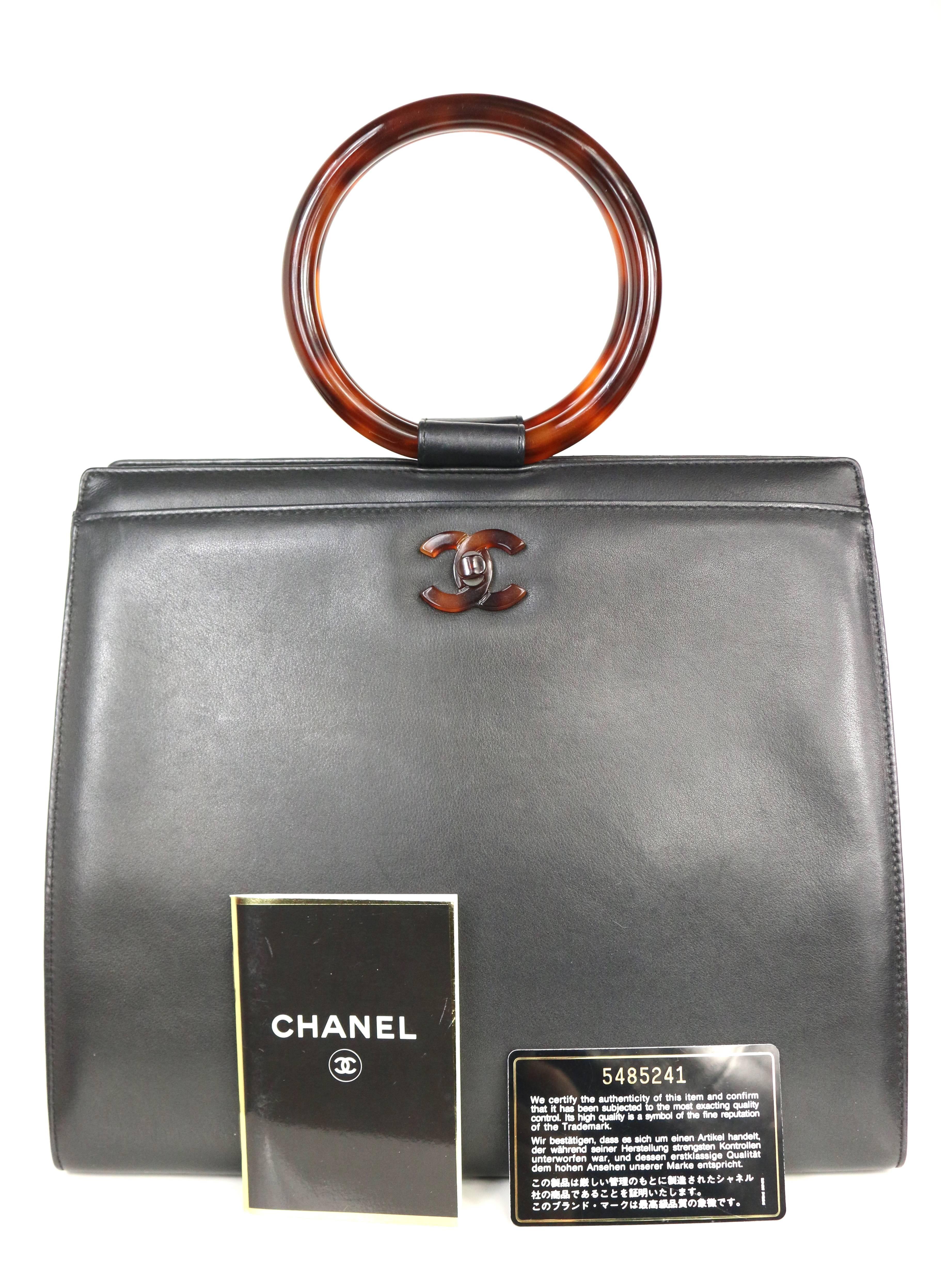 Chanel Black Leather Tortoiseshell Handle Handbag 3