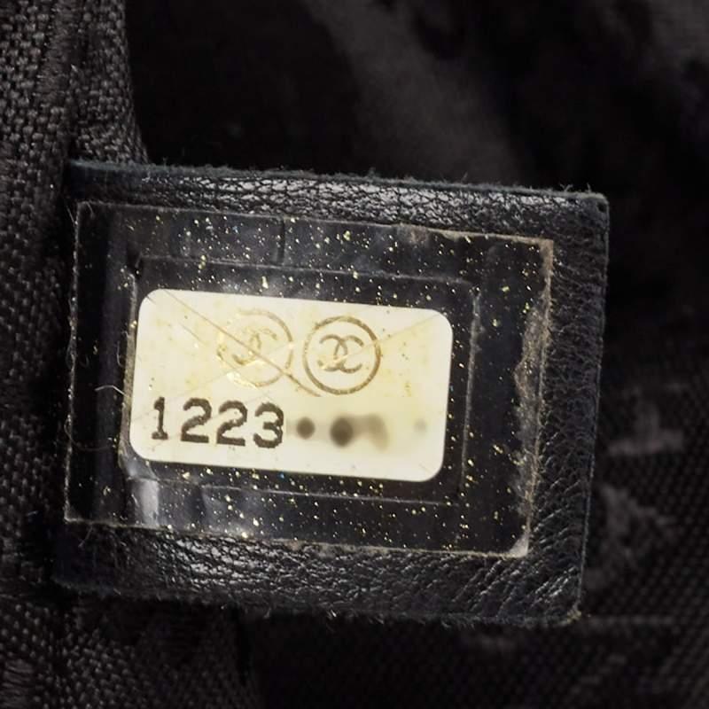 Chanel Black Leather Ultimate Soft Fold Over Bag 2