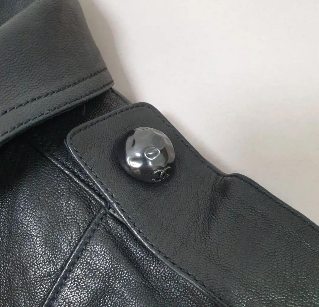 Chanel Black Leather Vest Jacket For Sale 1