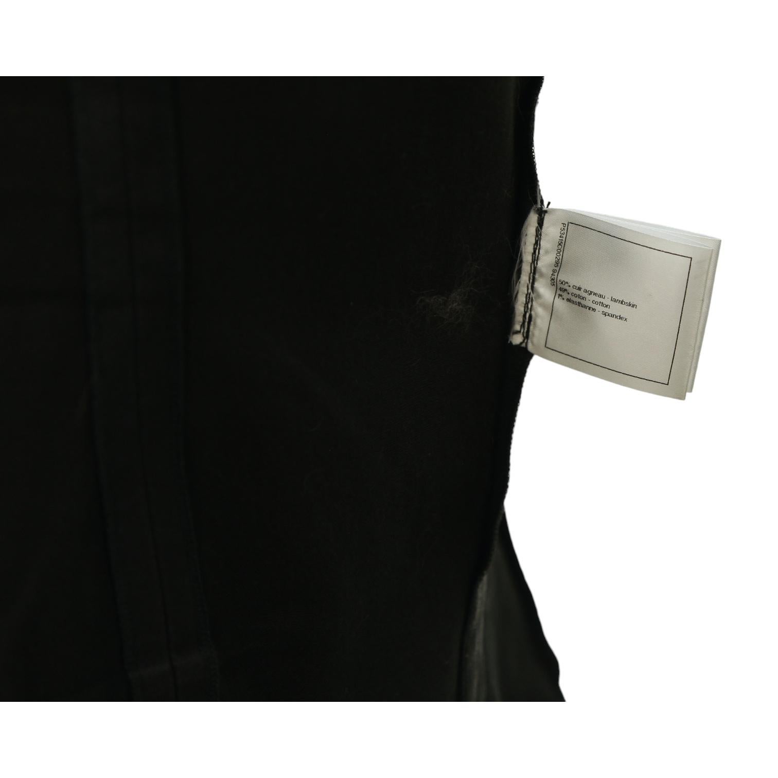 CHANEL Chaleco de piel negro Chaleco de piel de cordero sin mangas Botones Bolsillos 38 2016 en venta 4