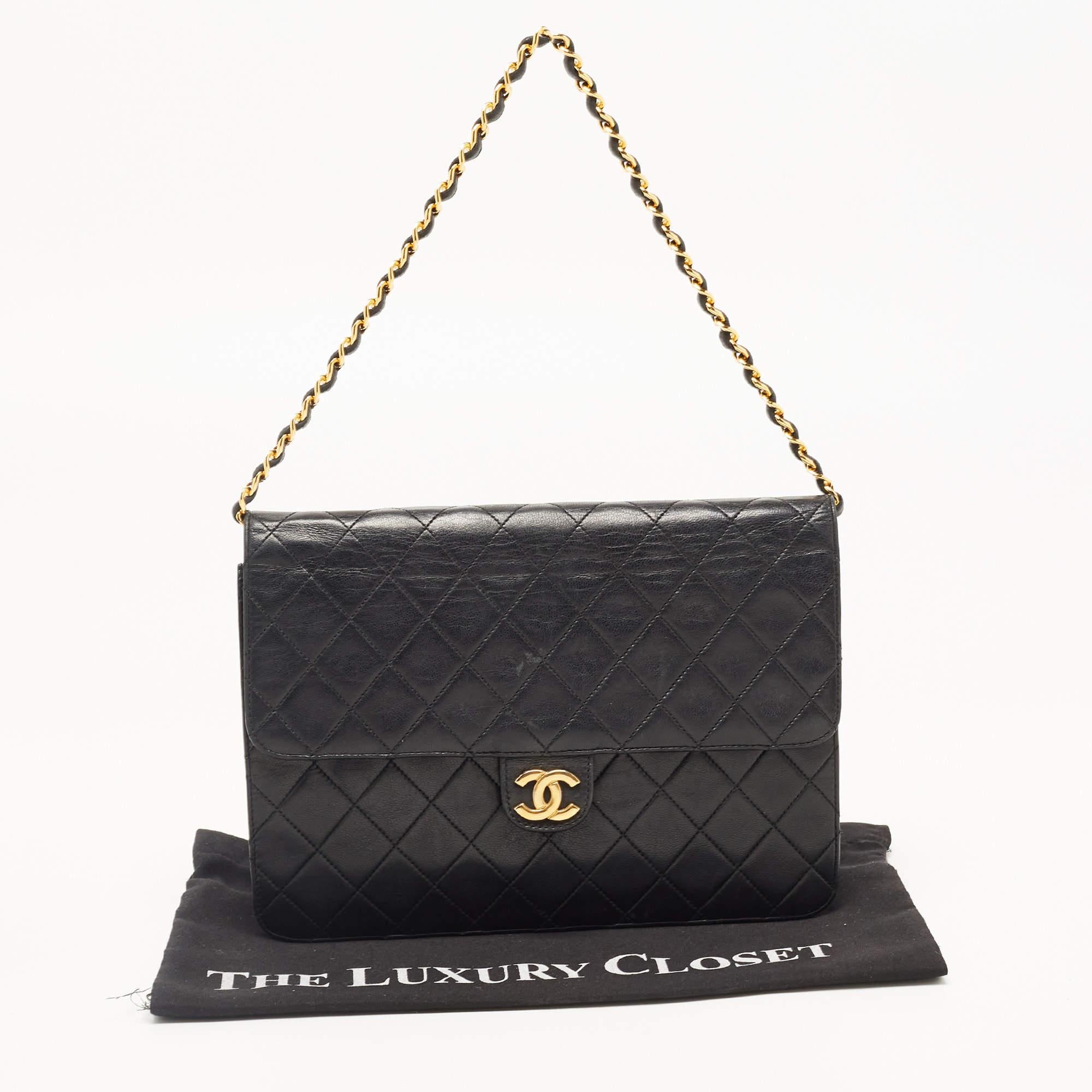 Chanel Black Leather Vintage CC Square Flap Shoulder Bag For Sale 16