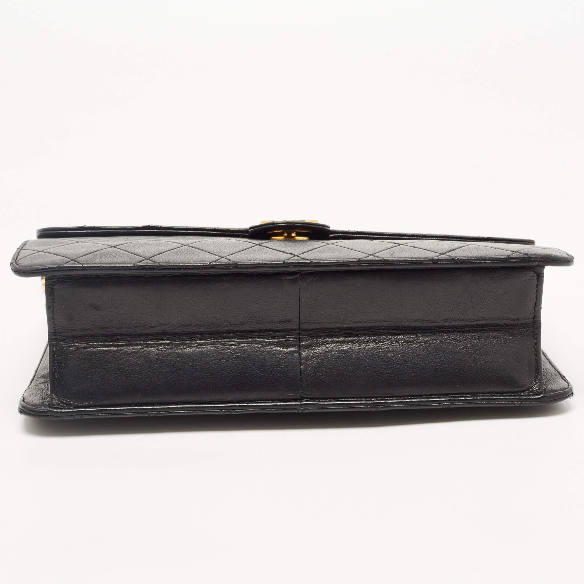 Chanel Black Leather Vintage CC Square Flap Shoulder Bag For Sale 2