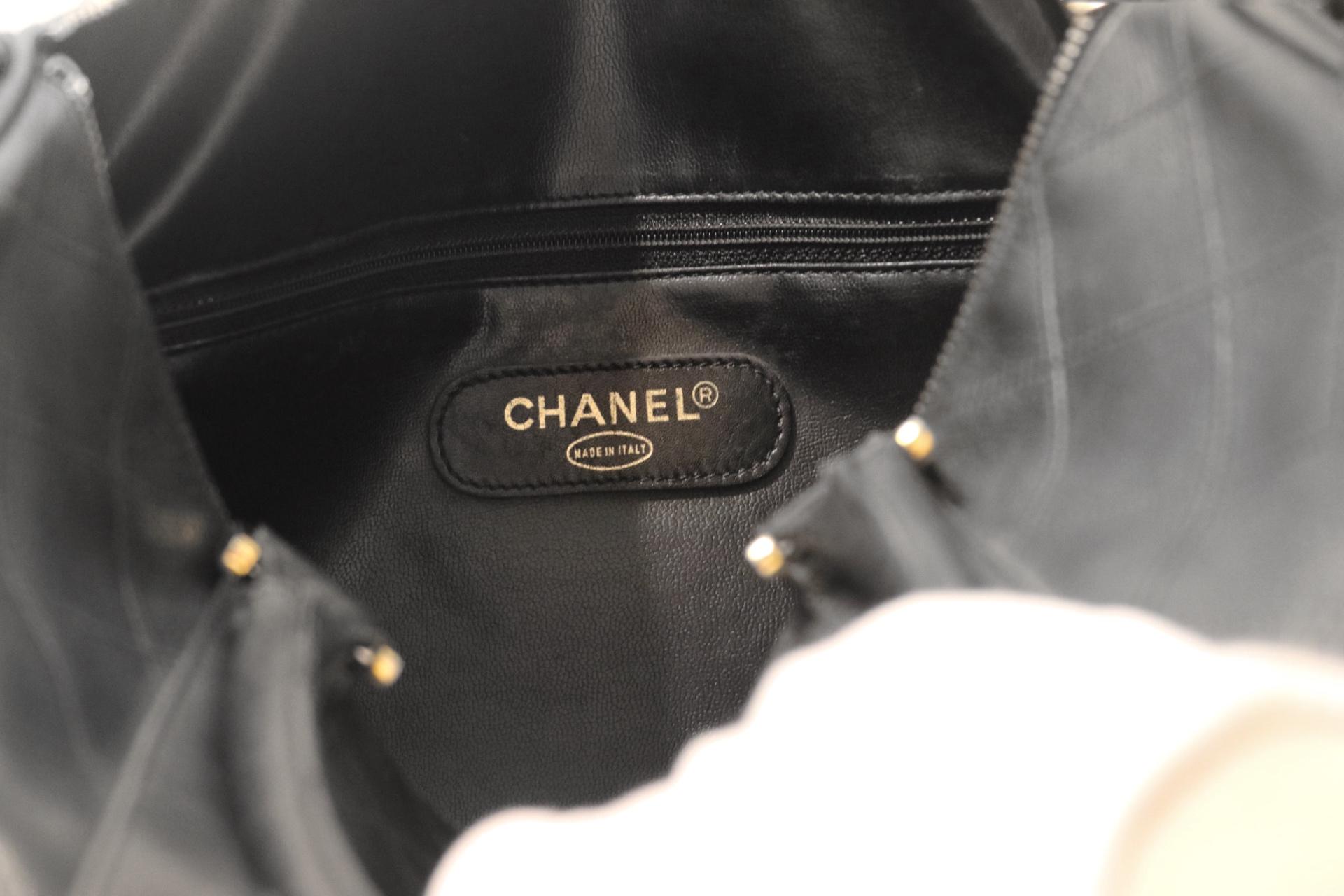 Chanel - Sac Speedy vintage en cuir noir Pour femmes en vente