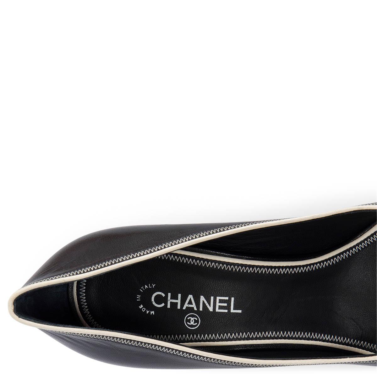 CHANEL black leather WHITE CONTRAST TRIM Round Toe Pumps Shoes 36 1