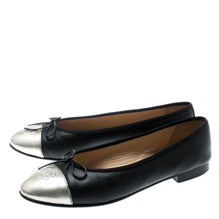 Chanel Black Leather With Metallic Silver CC Cap Toe Bow Ballet Flats Size  40