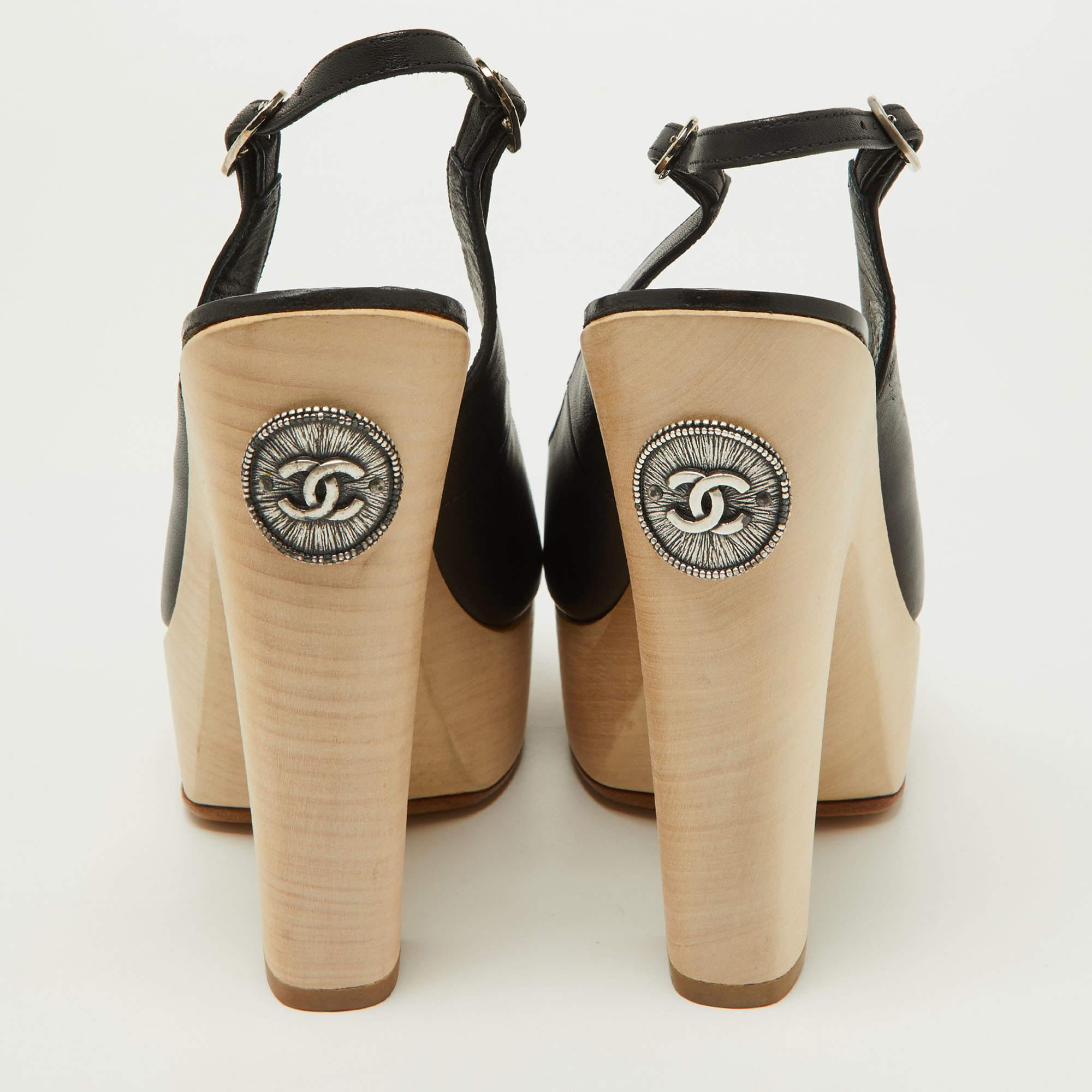 Chanel Black Leather Wooden Block Heel Slingback Platform Pumps Size 39 For Sale 2