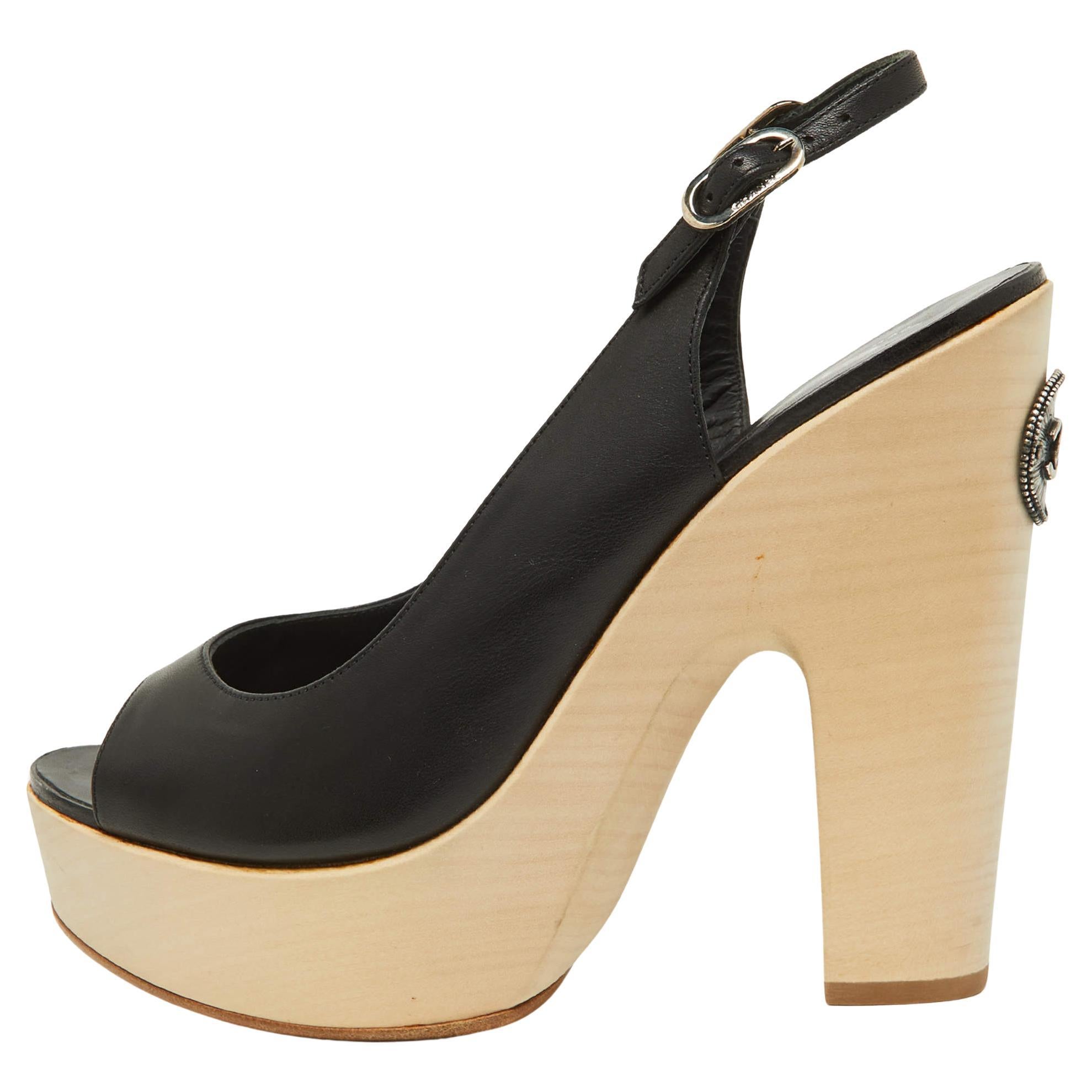 Chanel Black Leather Wooden Block Heel Slingback Platform Pumps Size 39 For Sale