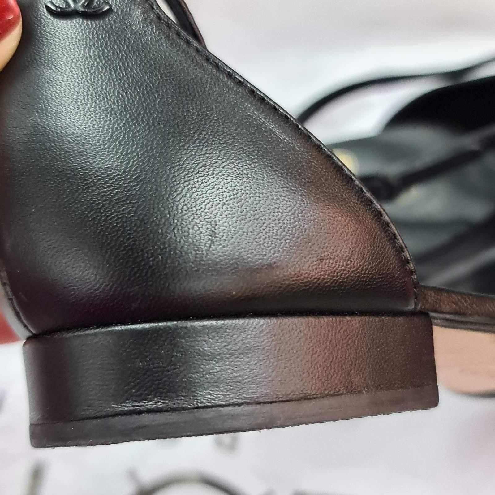 Chanel Black Leatjer Toe Flat Sandals 5