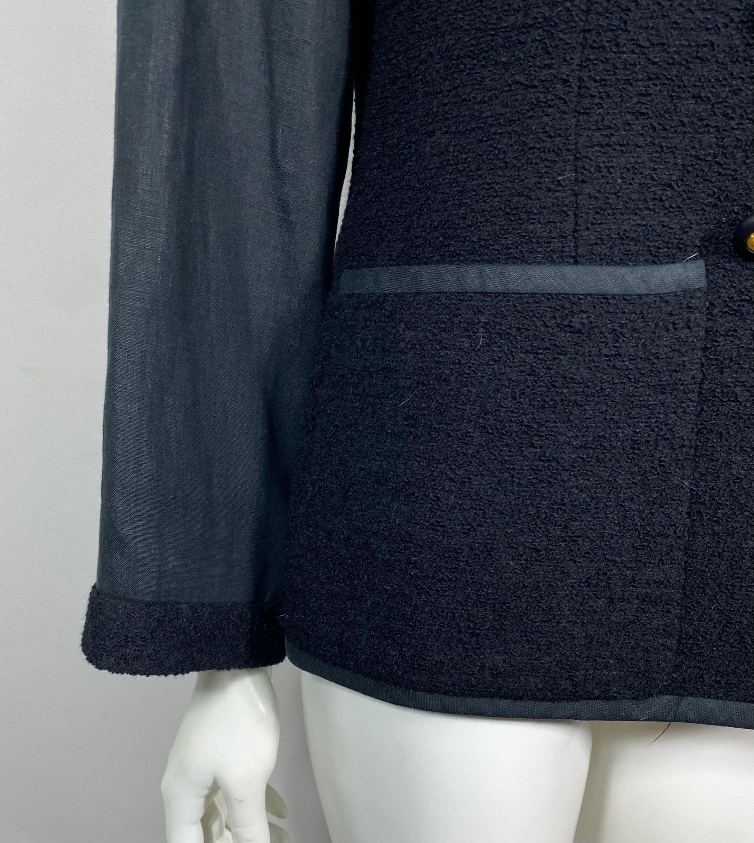 Chanel Printemps 1994 Combinaison jupe croisée en lin et laine noire - Taille 40 en vente 9