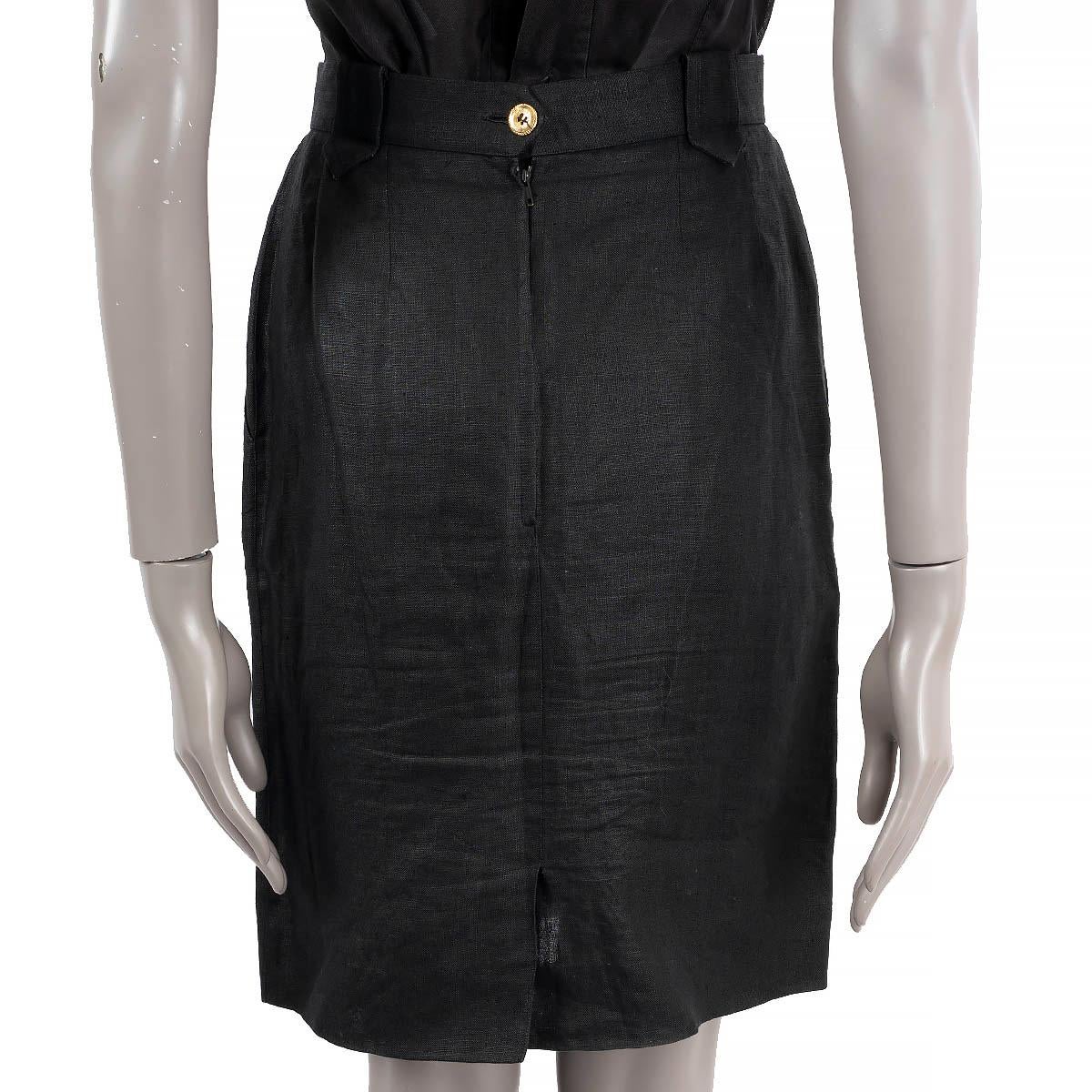 CHANEL black linen KNEE LENGTH STRAIGHT Skirt 38 S VINTAGE For Sale 2