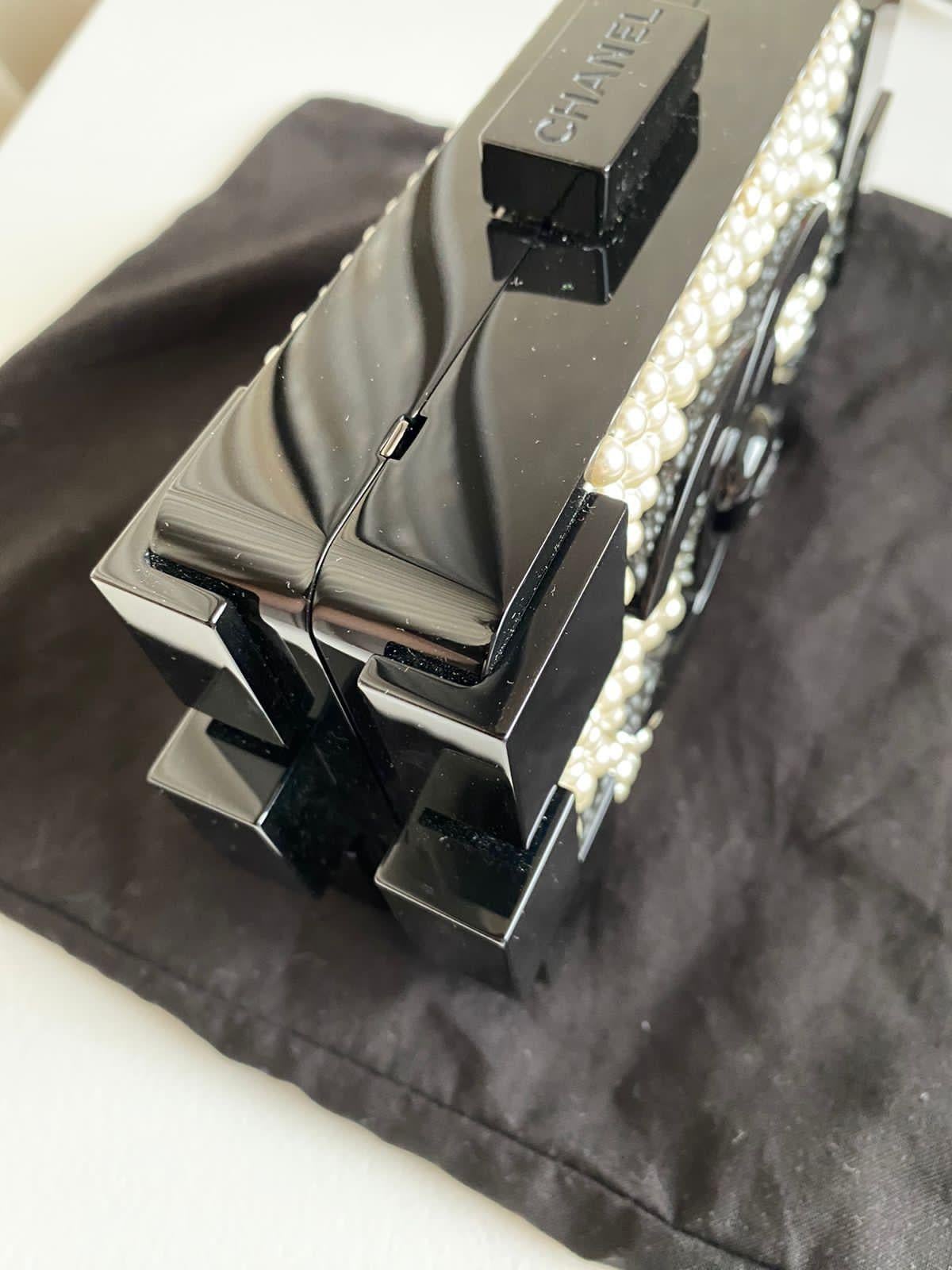 Chanel  Black Lucite and White Pearl Lego Brick Clutch Black Hardware  In Excellent Condition In New York, NY