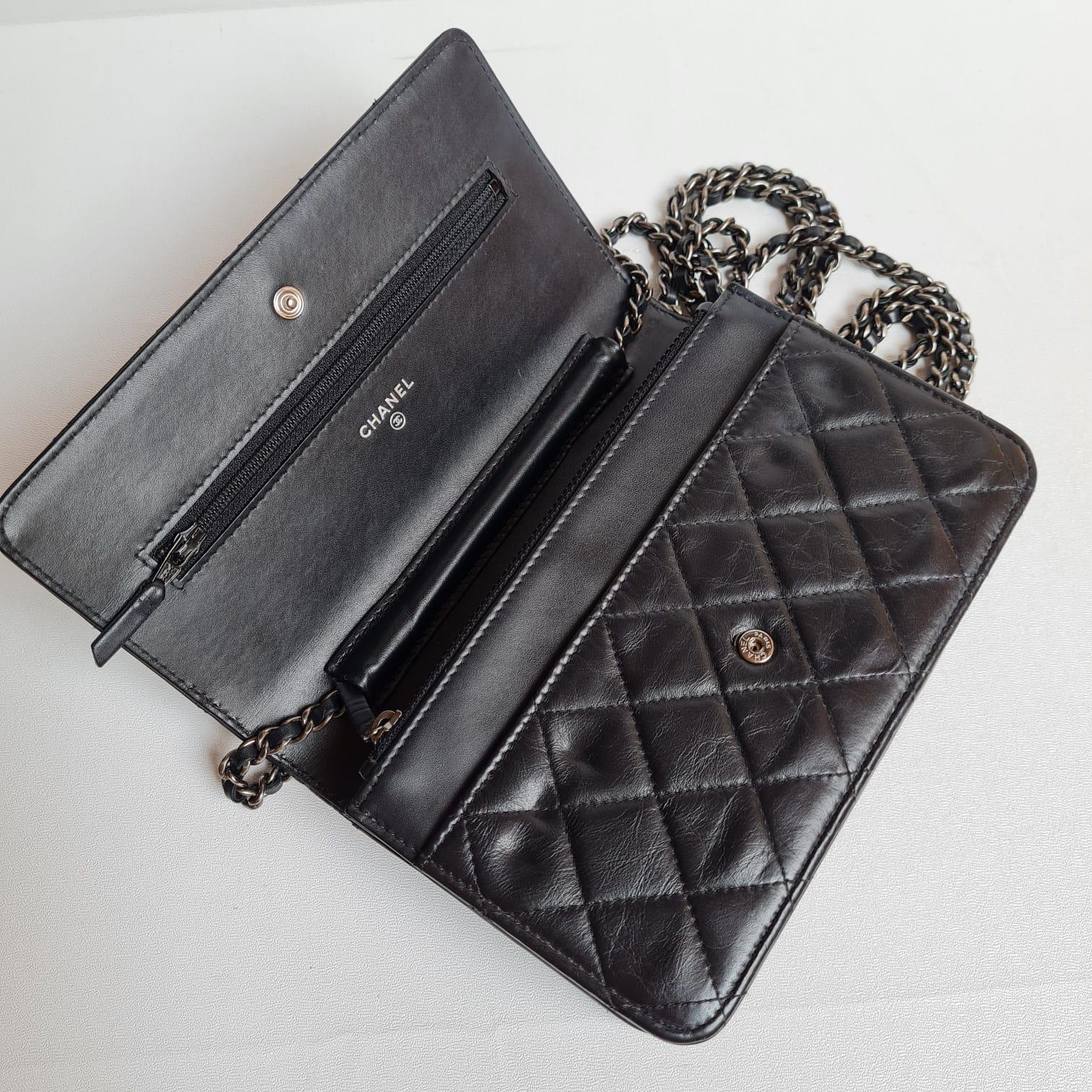 Chanel Black Lucky Charm Reissue Wallet on Chain 4