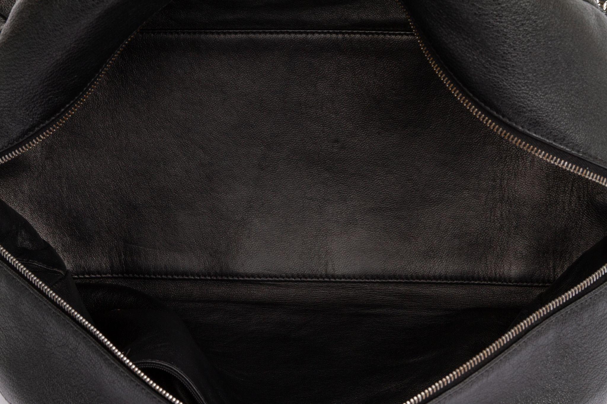Chanel Black Luxe Ligne Bowler Bag 3