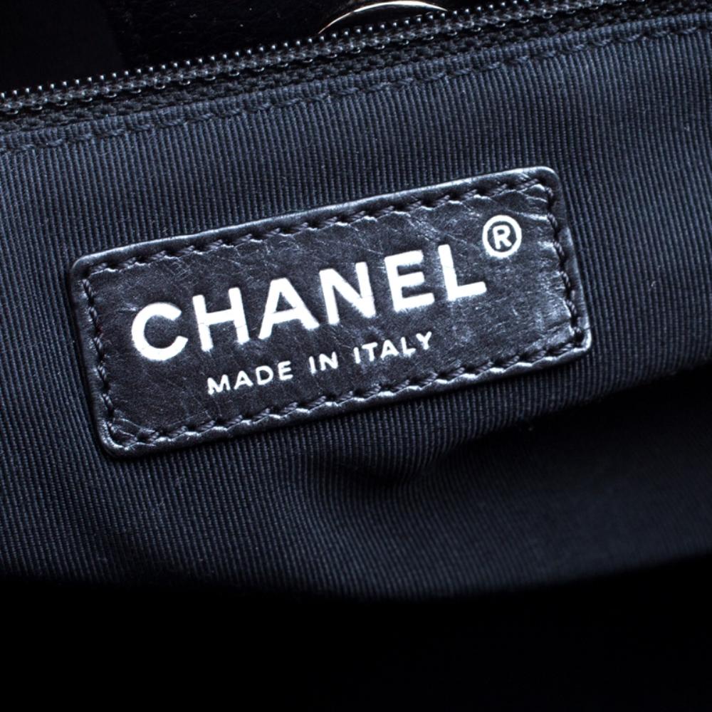 Chanel Black/Maroon Leather Top Handle Bag 3