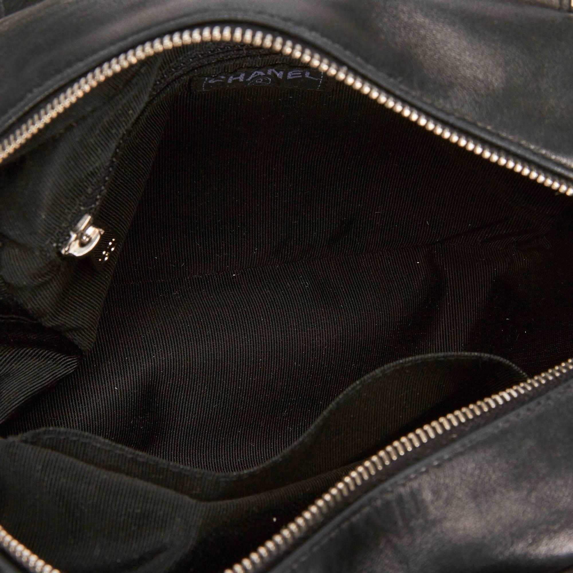 Chanel Black Matelasse Lambskin Leather Handbag For Sale 1
