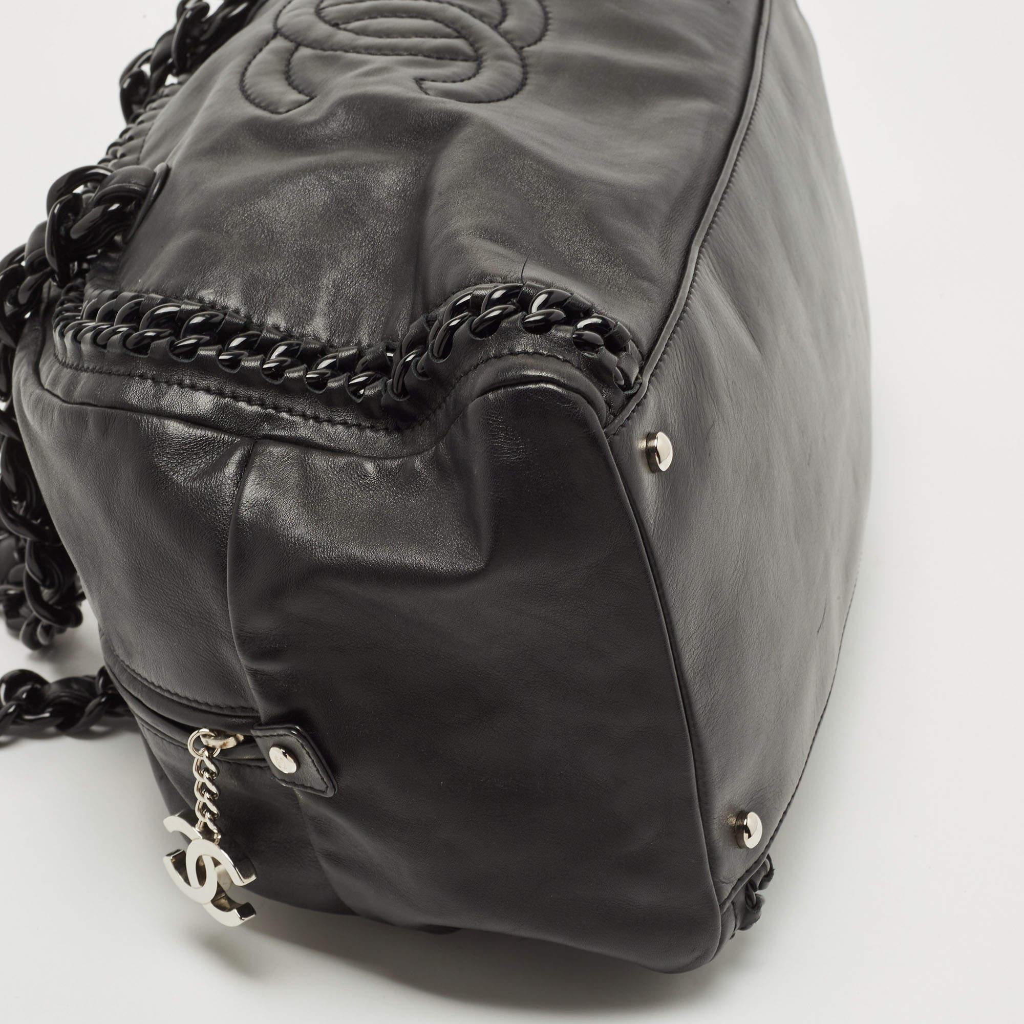 Chanel Black Matte Leather Large Luxe Ligne Bowler Bag 2