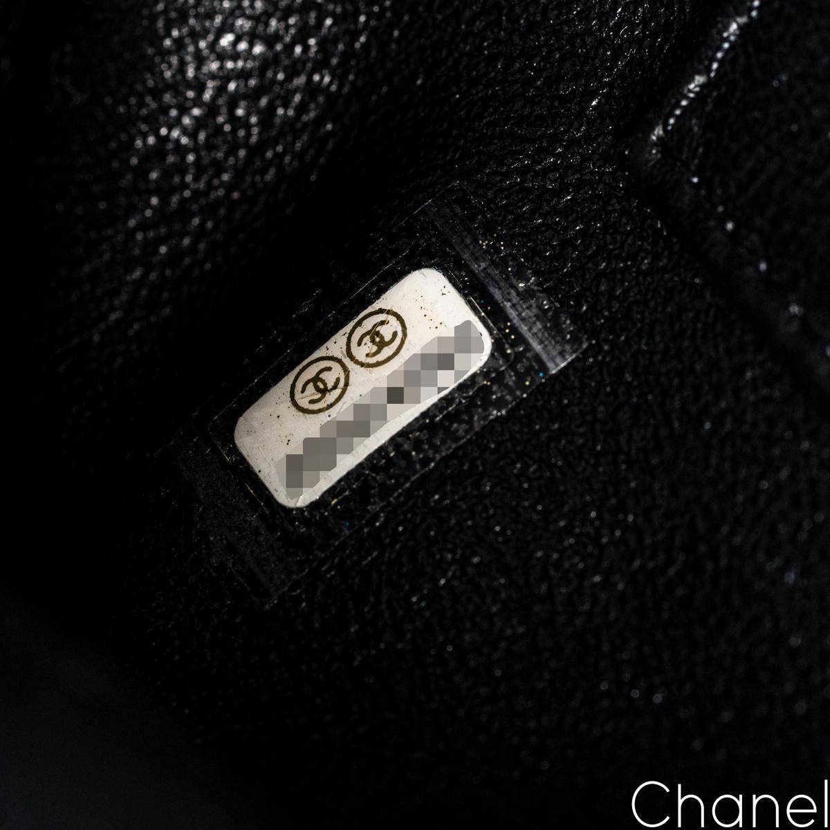 Chanel Black Medium Trendy CC Flap Bag 2