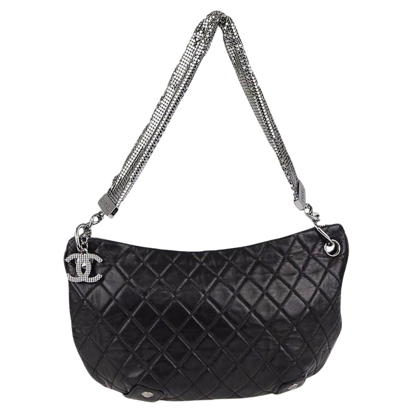 Chanel Black Mesh Chain Soft Lambskin Quilted Small Tote In Good Condition For Sale In Miami, FL
