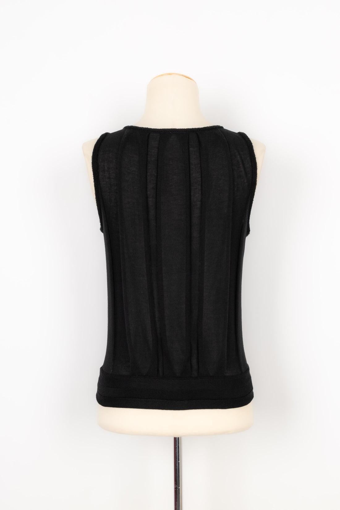 Chanel Black Mesh Sleeveless Top In Excellent Condition For Sale In SAINT-OUEN-SUR-SEINE, FR