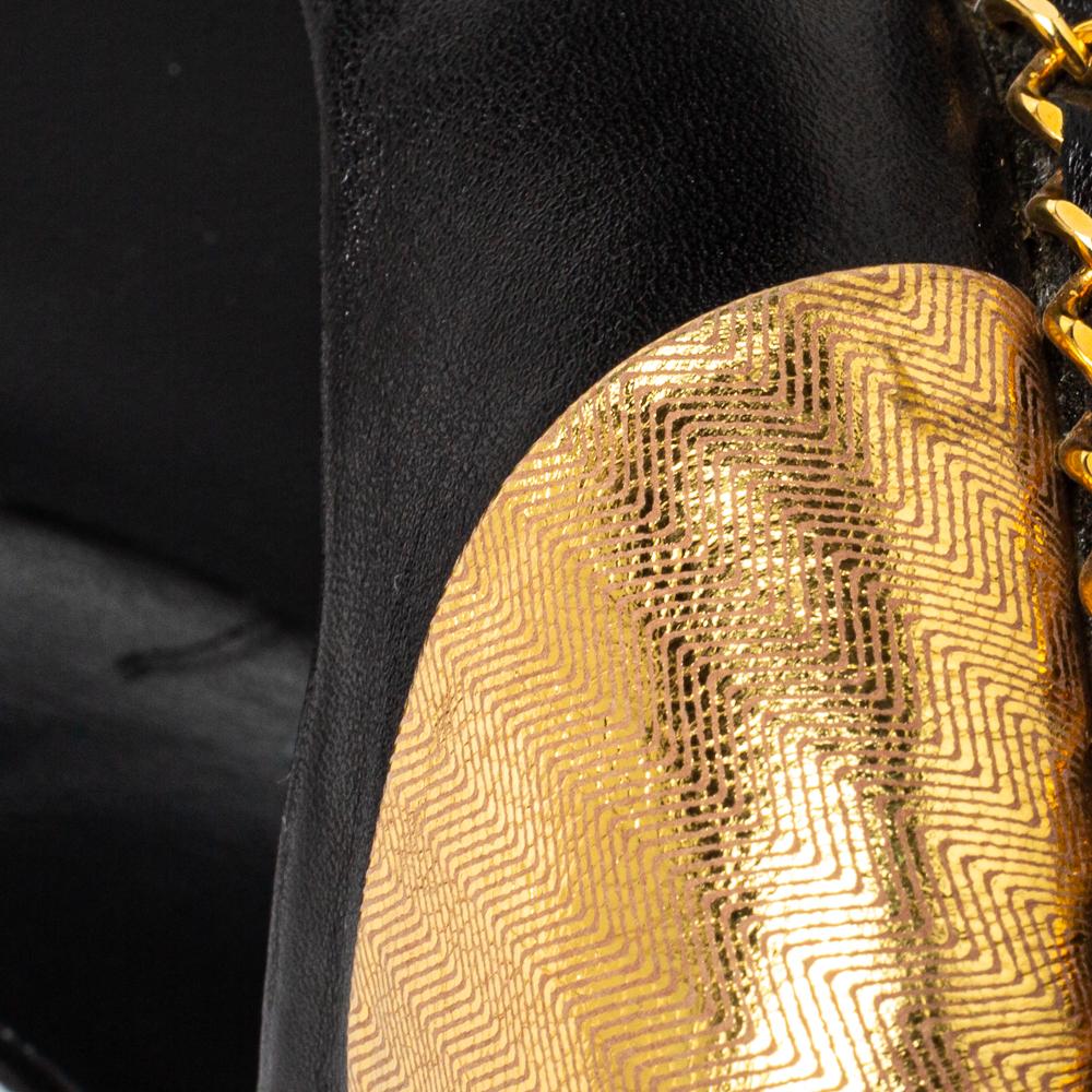 Chanel Black/Metallic Gold Leather Cap Toe Chain Link Pumps Size 38 1