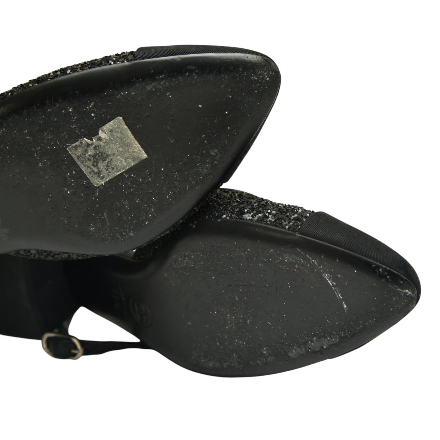 CHANEL Black Metallic Pump Heel Leather D'Orsay CC Pointed Toe Ankle Strap 38.5 For Sale 7