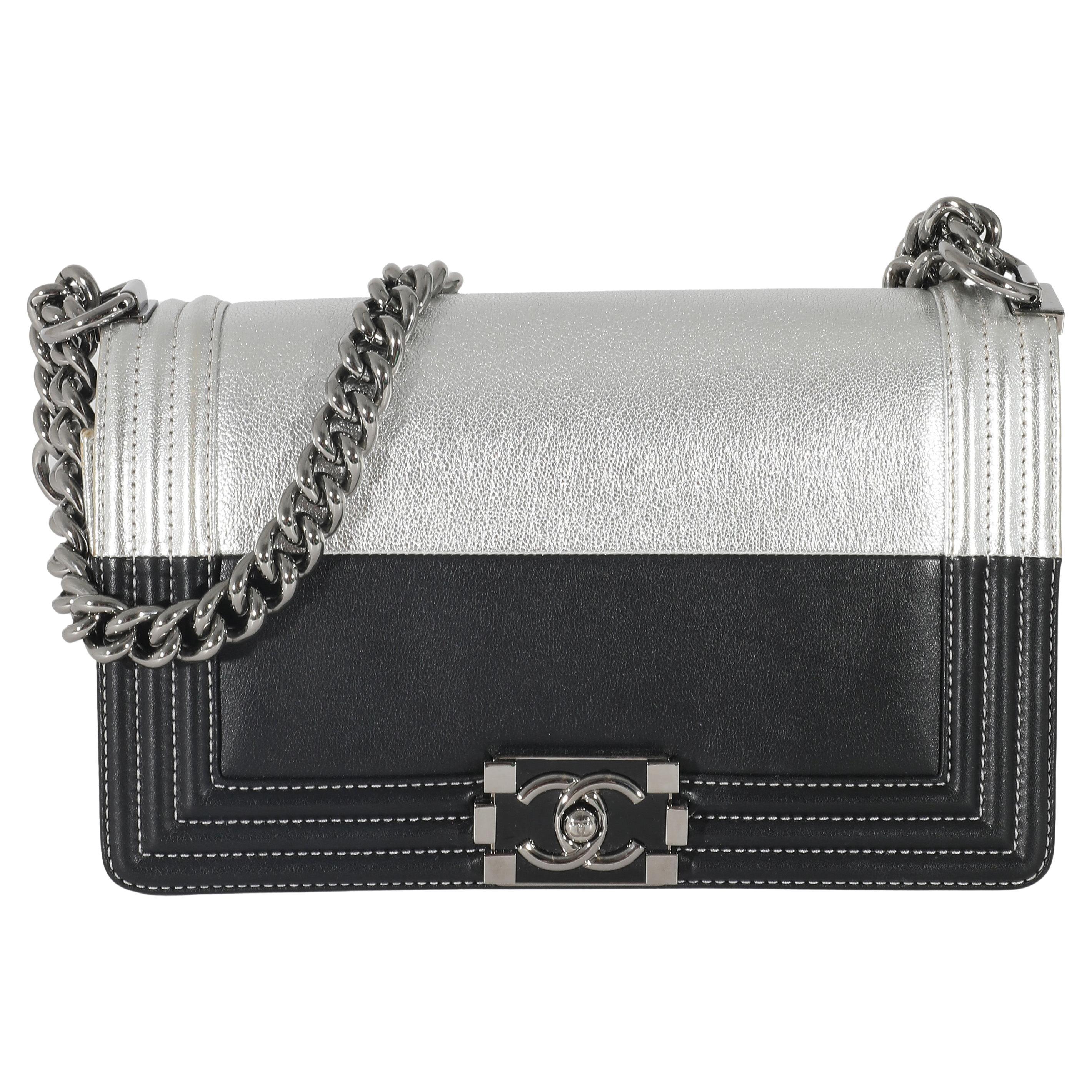 Chanel Black and Metallic Silver Leather Medium Boy Bag For Sale