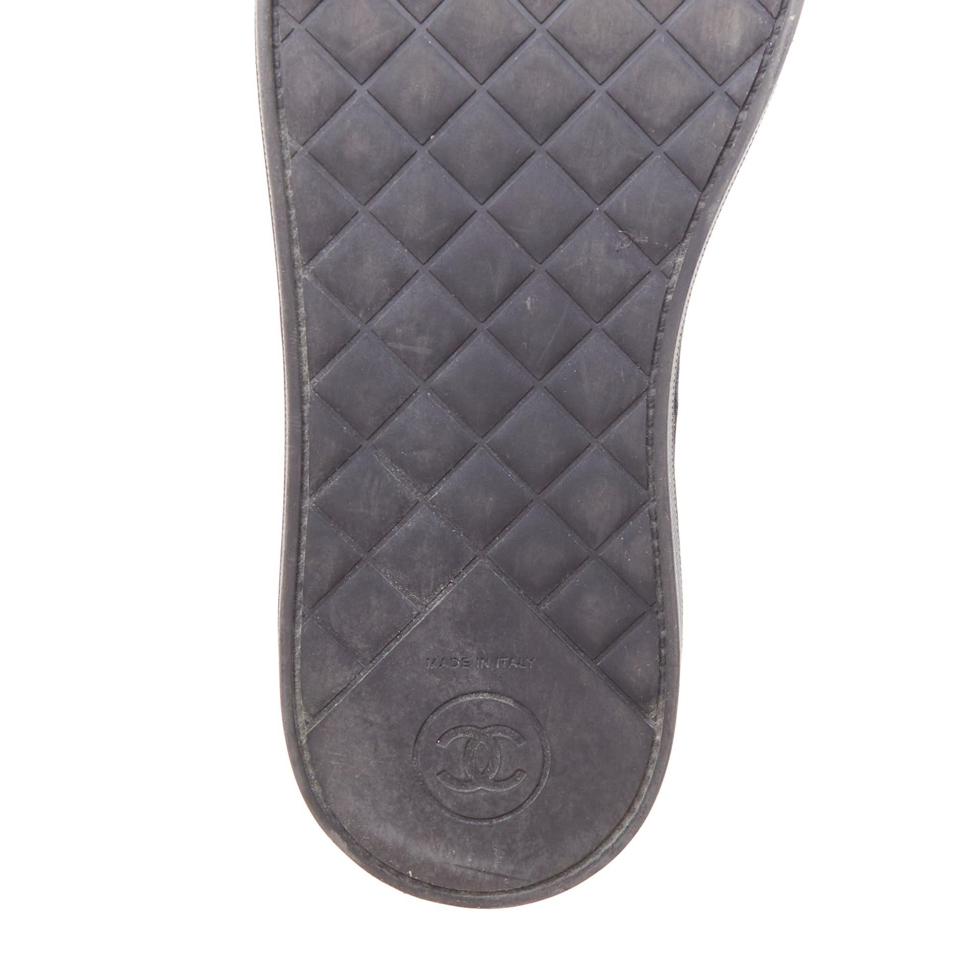 Derbies CHANEL en tissu monochrome noir à lacets et fausses perles EU37.5 en vente 5