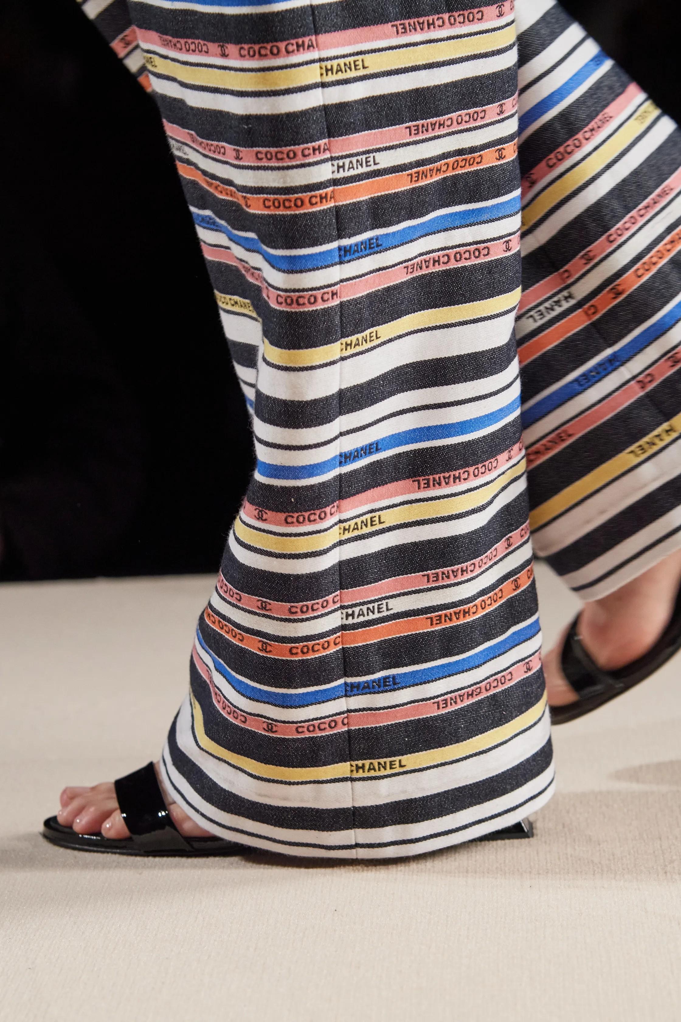 CHANEL black & multi cotton 22S SEQUIN TRIM STRIPED Jumpsuit 36 XS For Sale 4