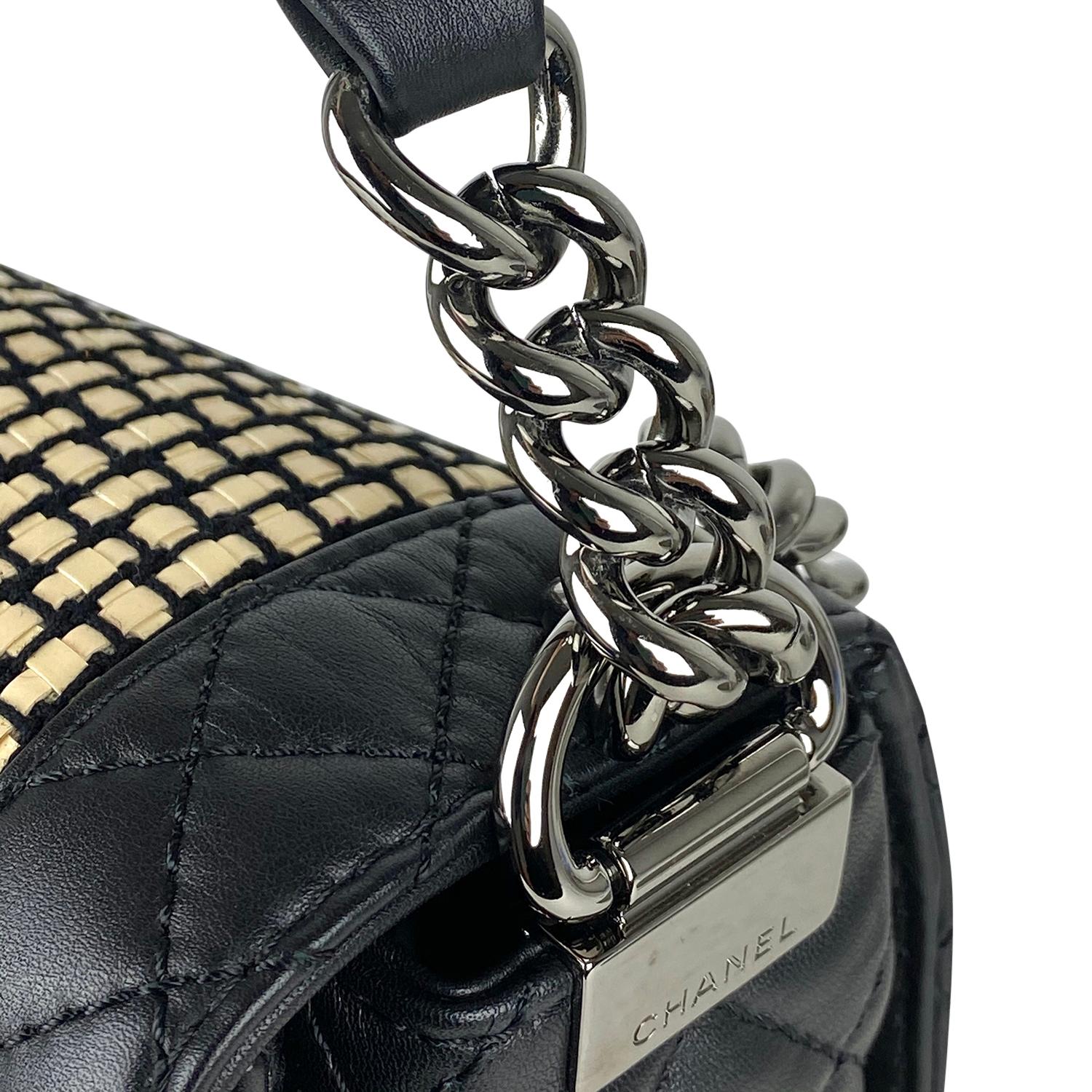 Chanel Black New Medium Boy Shoulder Bag For Sale 5