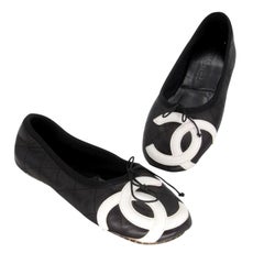 Chanel Black Noir Swan Lambskin Ballerina Ballet Flats 35