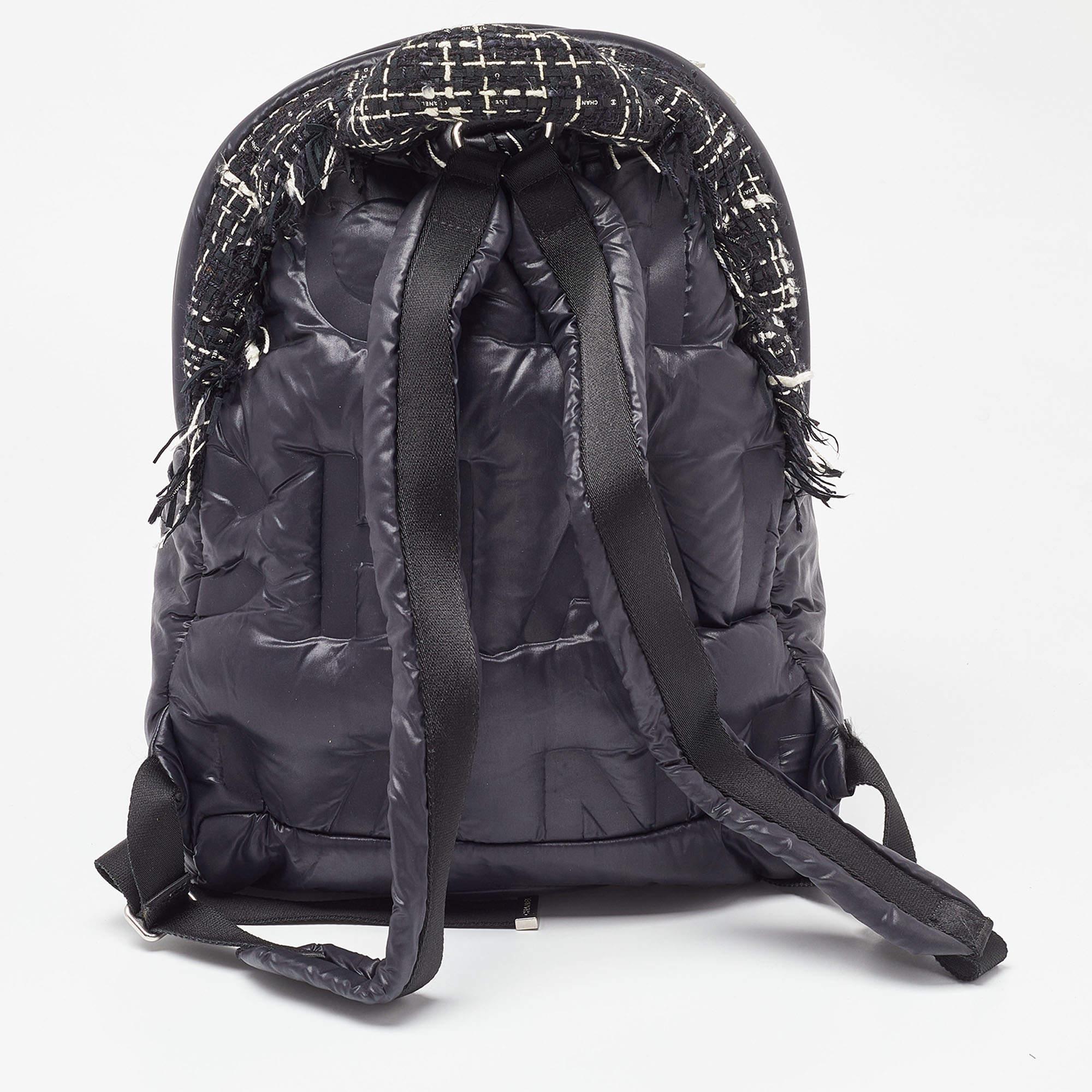 Chanel Black Nylon and Tweed Doudoune Backpack For Sale 8