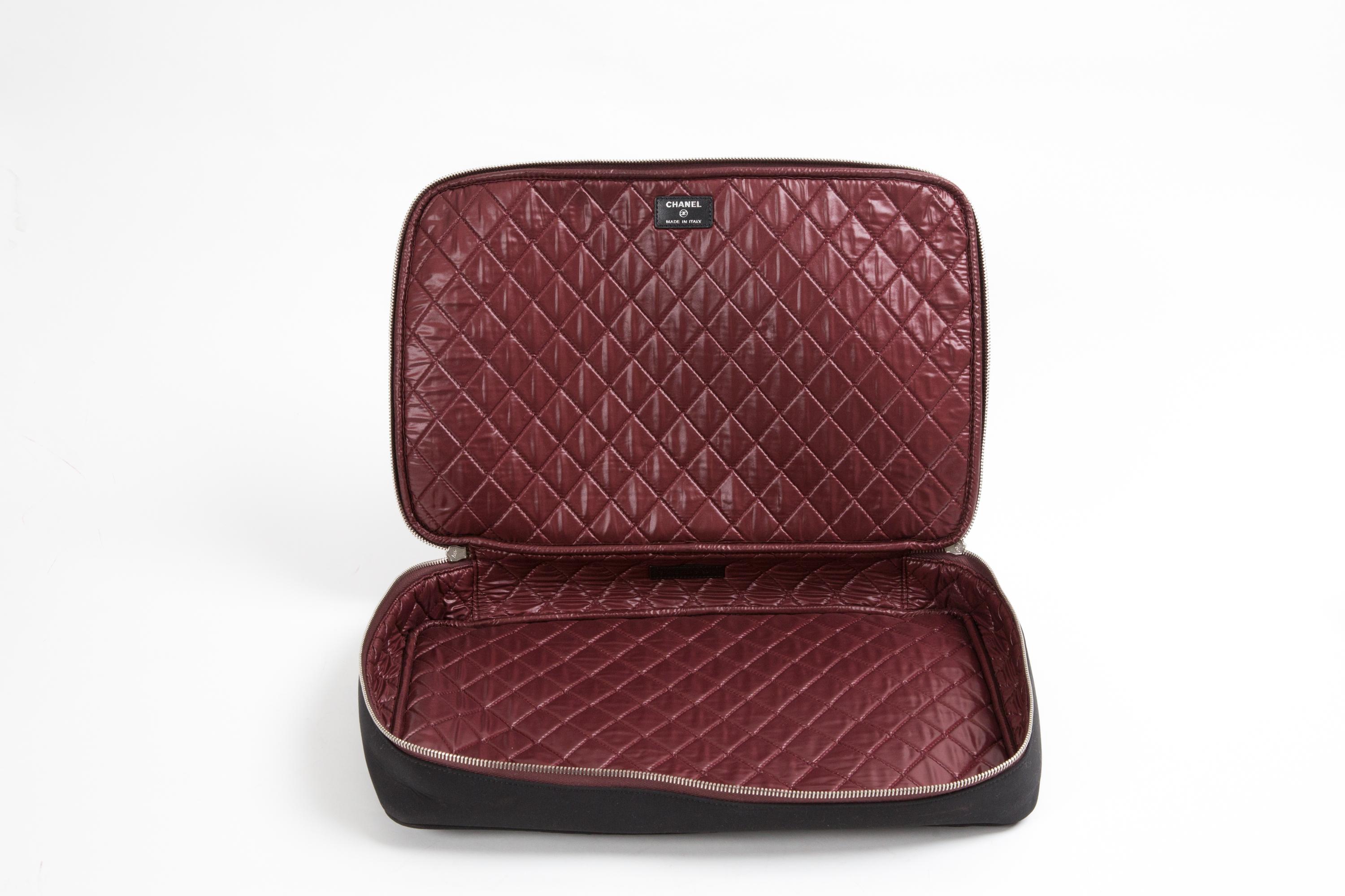 Chanel Black Nylon Quilted Large Clutch Case For Sale 3