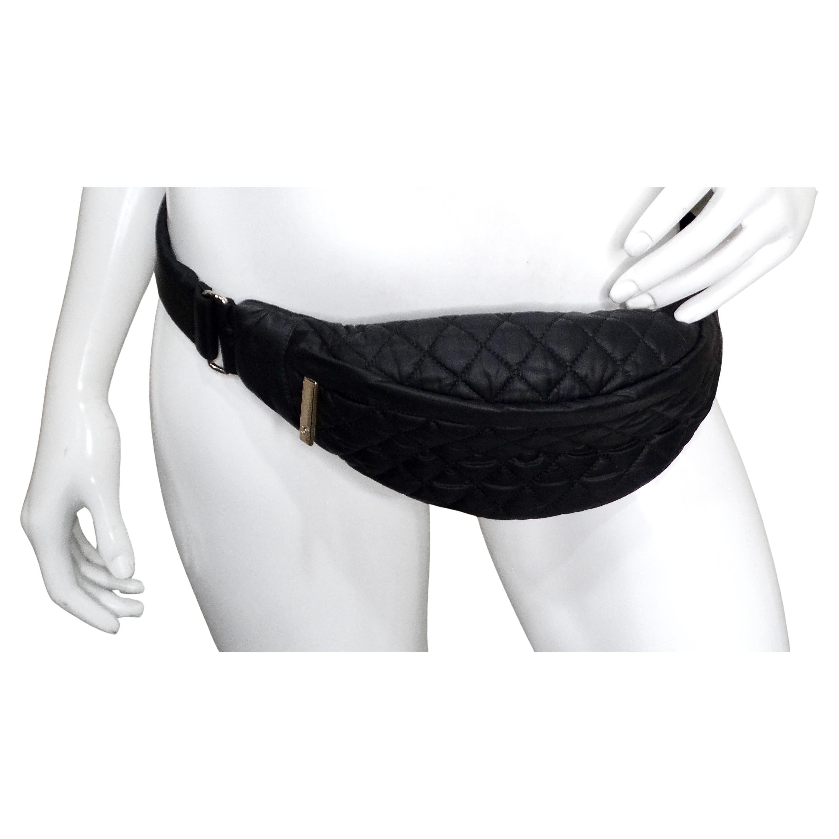 Nero Marsupio trapuntato in nylon nero Chanel in vendita