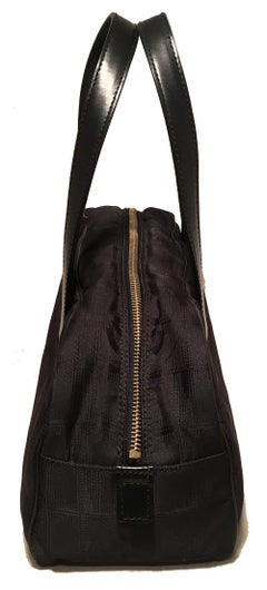 Chanel - Sac à main de voyage en nylon noir