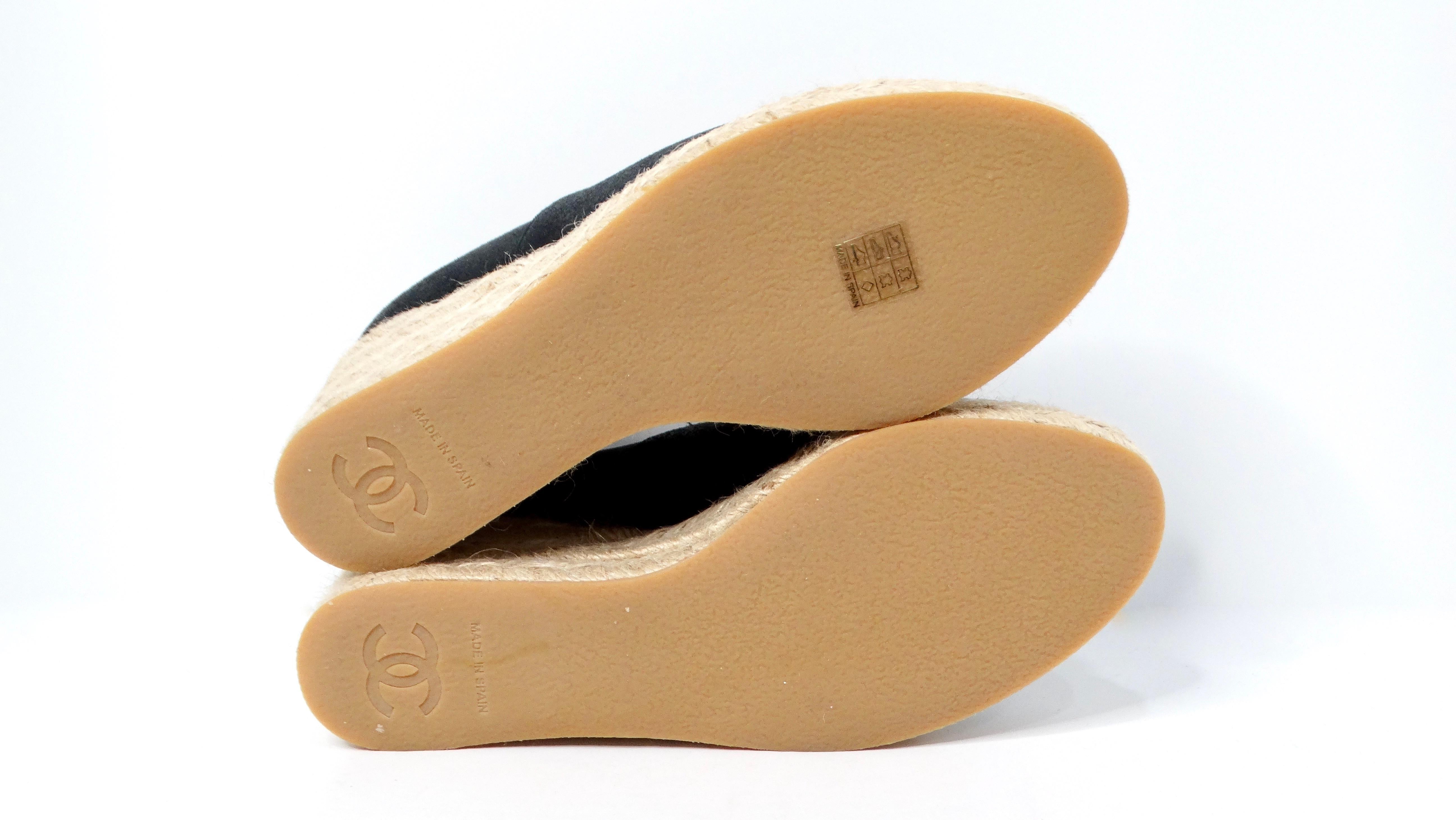 Chanel Black On Black Leather Interlocking CC Espadrille Wedges 4