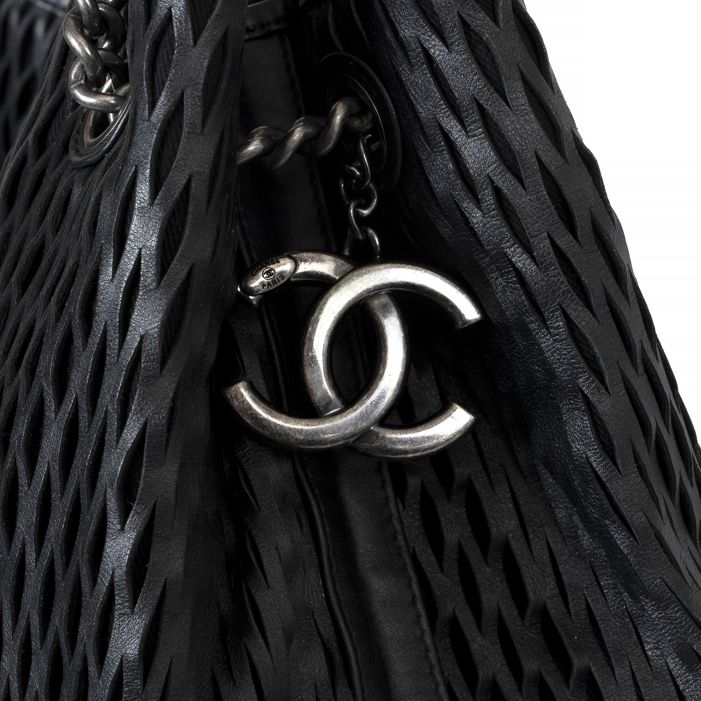 CHANEL black & orange leather 14K PERFORATED TOTE Bag 3