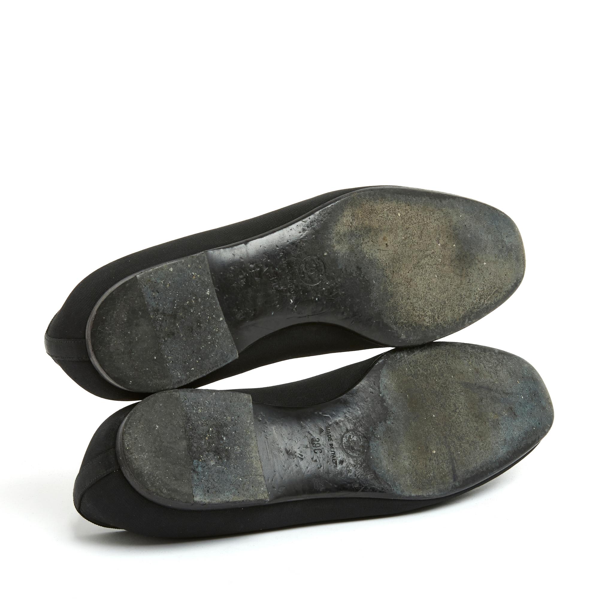 Chanel Black Ottoman loafers EU38 For Sale 1
