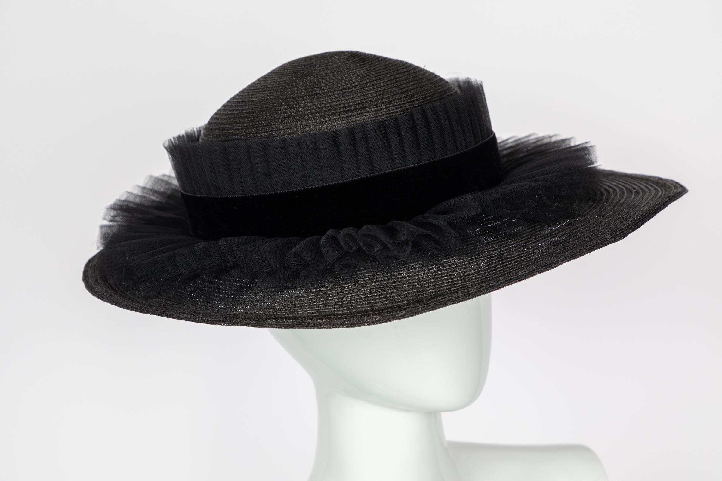 Chanel Black Oval Ruffle Hat Spring 2003 In Excellent Condition In Boca Raton, FL