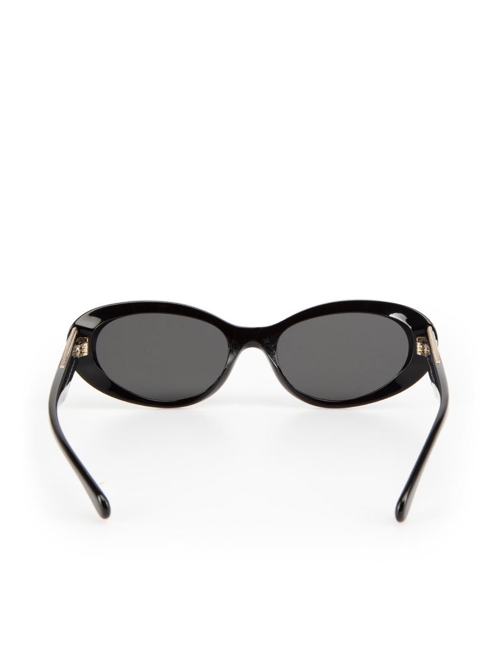 Women's Chanel Black Oval Sunglasses For Sale
