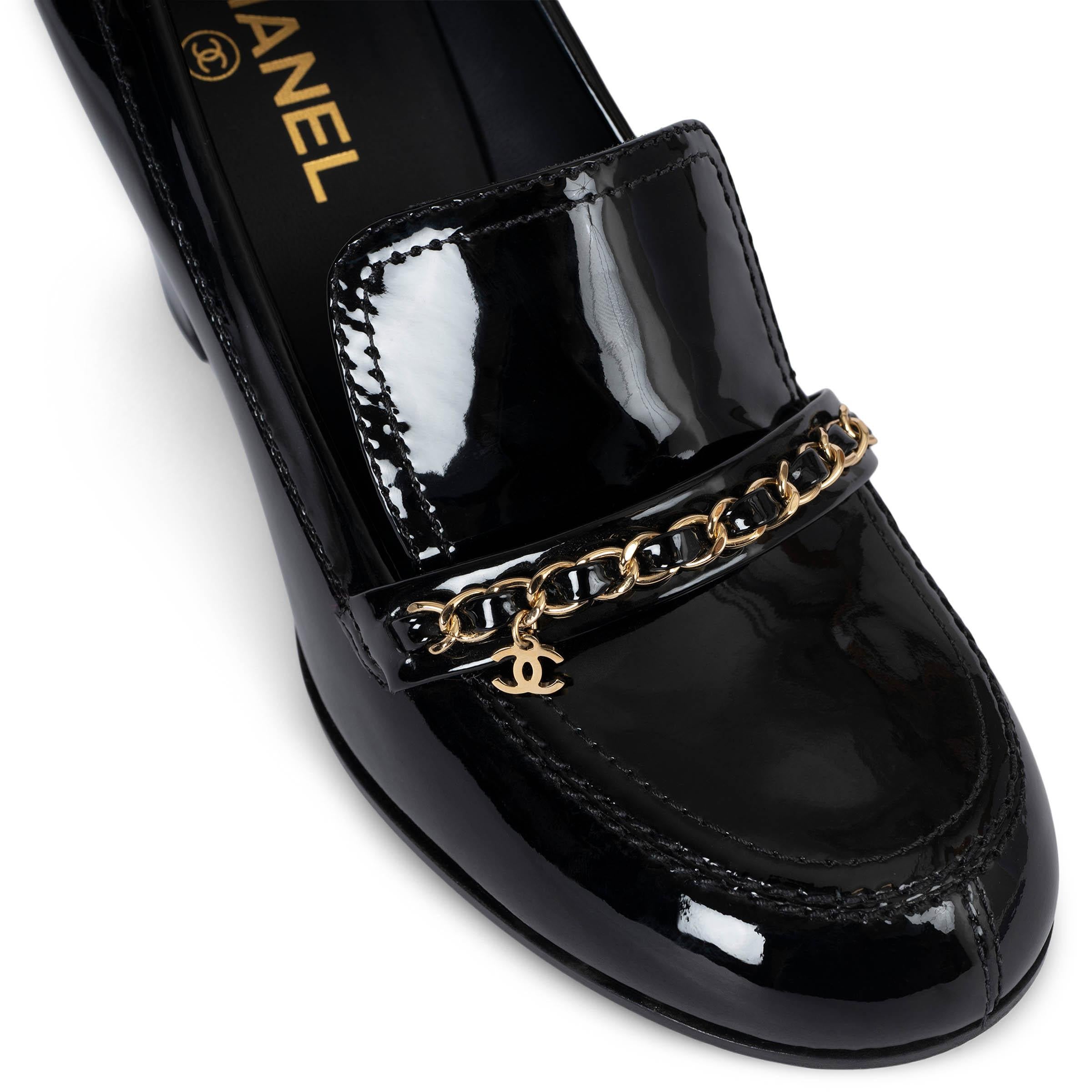 CHANEL charol negro 15A SALZBURG CHAIN LOAFER Zapatos Bombas 41.5 fit 40.5 en venta 2
