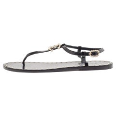 Chanel Black Patent and Leather CC Pearl Embellished Flat Thong Sandals Size 39.