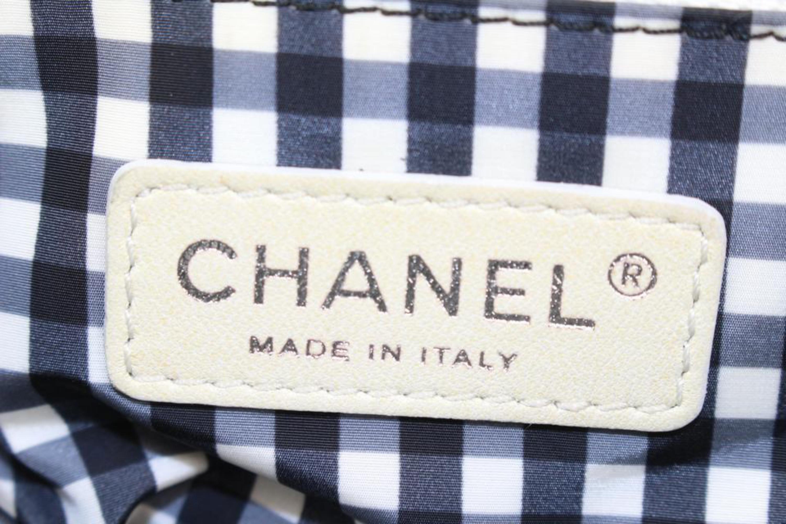 Chanel Black Patent CC Logo Chain Flap 8ck310s For Sale 5